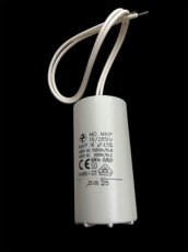 16UF CONDENSATOR 16 U FARAD MET DRAAD